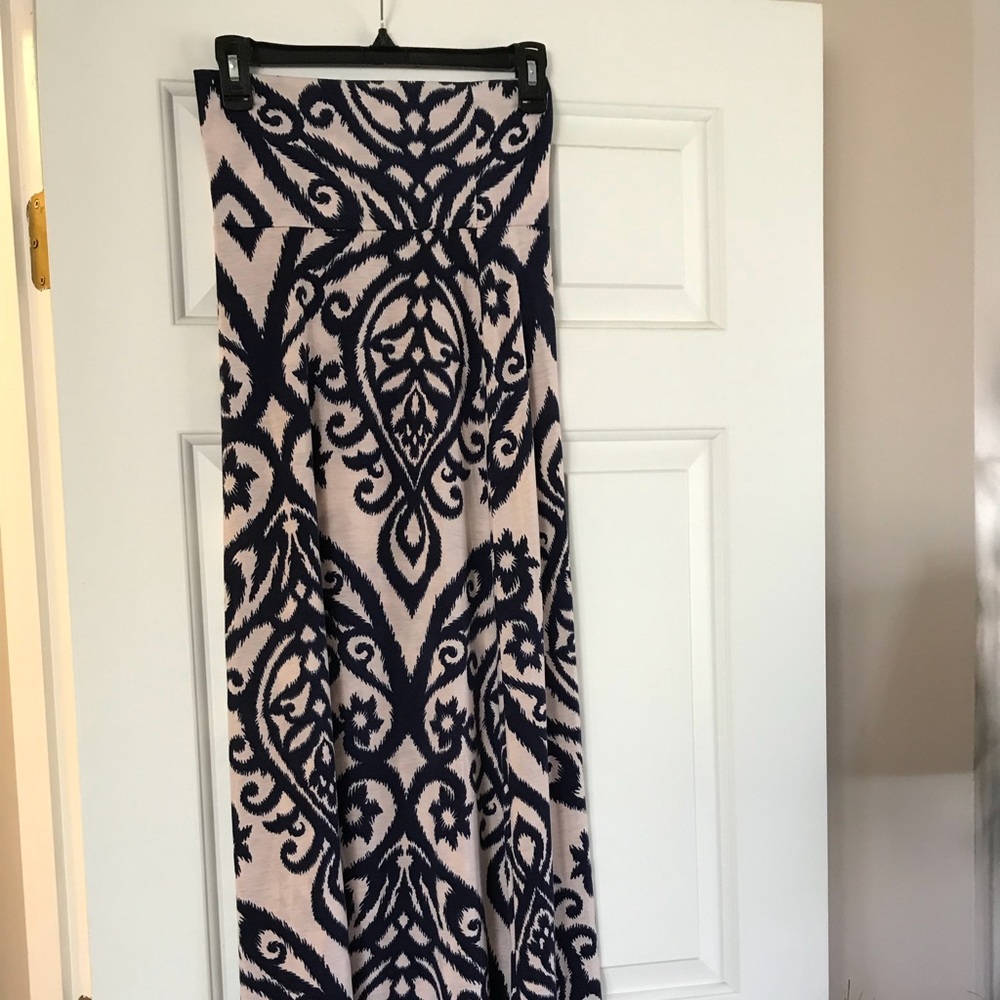 Maxi skirt